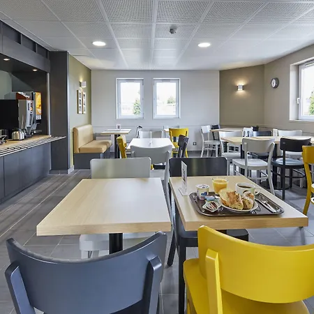 Caen Memorial 2* Saint-Contest