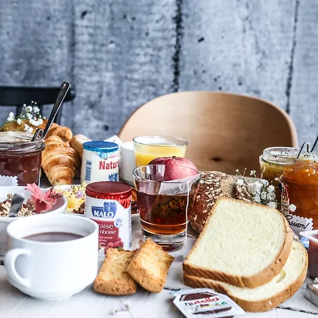 Hotel Caen Memorial 2*