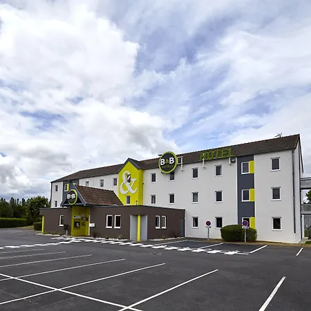 Caen Memorial 2* Saint-Contest