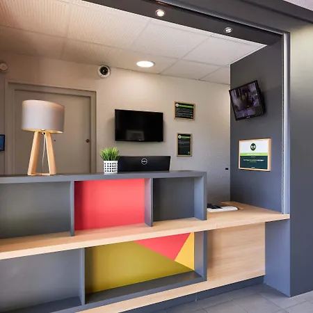 Otel Caen Memorial Saint-Contest