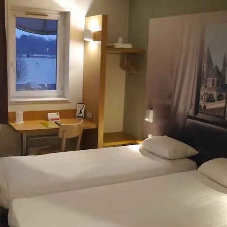 Caen Memorial Otel Saint-Contest
