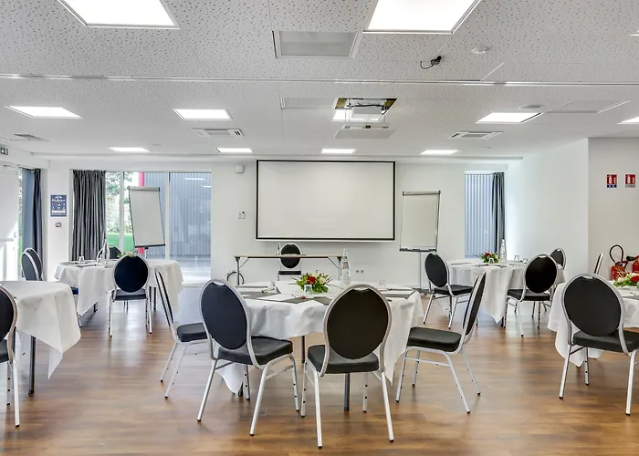 Hotel Caen Memorial Saint-Contest