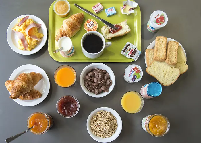 Caen Memorial Hotel 2*