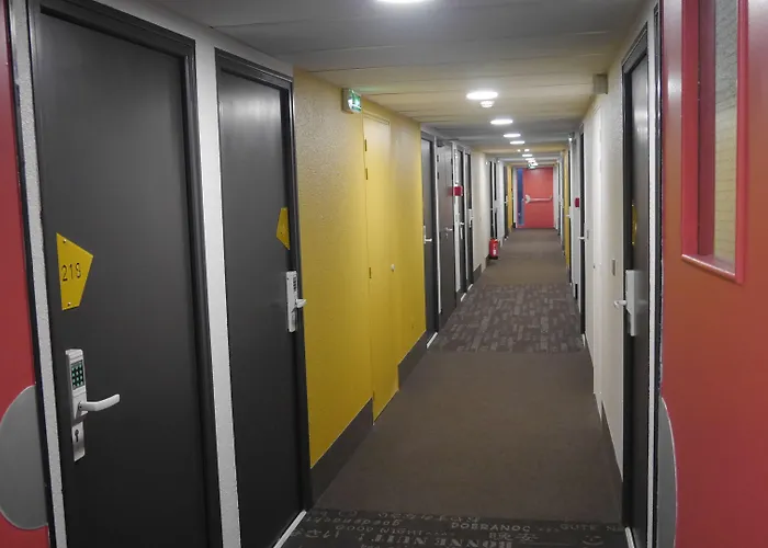 Caen Memorial Hotel 2*